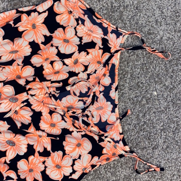 Sundress - Picture 2 of 4